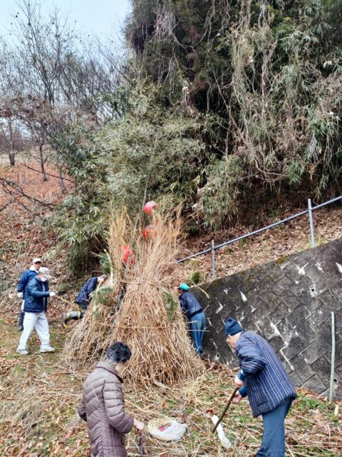 小川の庄縄文おやき村どんど焼き